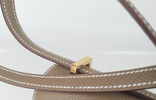 hermes-constance-strap