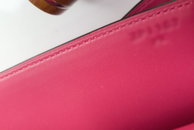 hermes-constance-date-stamp