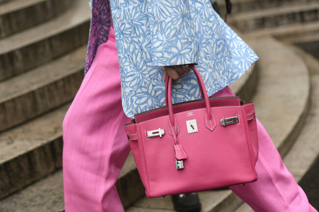 woman-with-pink-hermes-birkin-bag