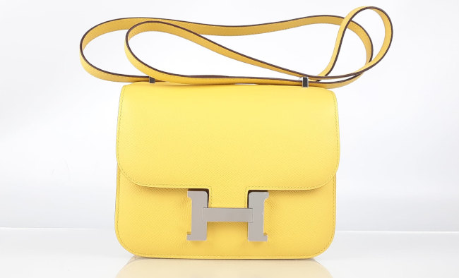 constance-mini-epsom-jaune-de-naples-phw