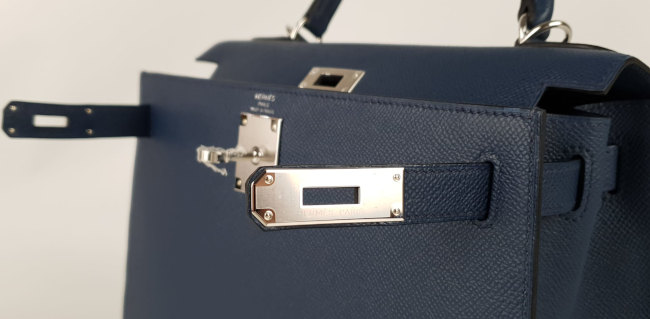 hermes-kelly-bag-metal-engraving