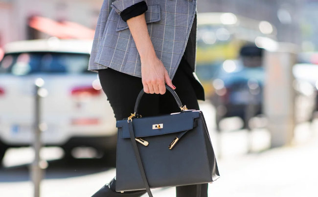 when-to-use-kelly-sellier-or-retourne-bags