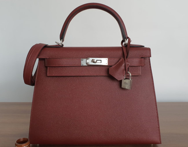 why-can't-you-buy-hermes-bags-easily