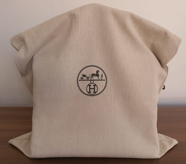 how-to-travel-with-hermes-bags