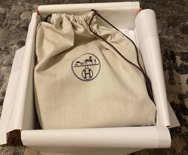 hermes-bag-care-tips