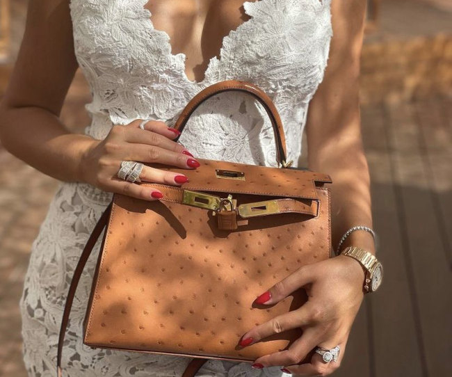 etiquette-tips-to-use-a-luxury-bag