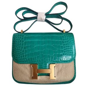 Hermès Constance  18 Vert Jade O6 Alligator Shiny 2022 U